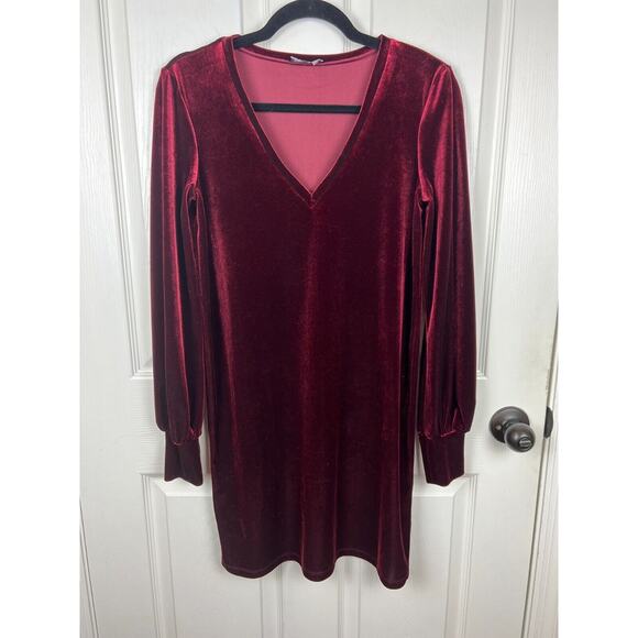 1 State Womens Deep Red Velvet Long Sleeve V-Neck Pullover Shift Dress Size 8 - Picture 4 of 5